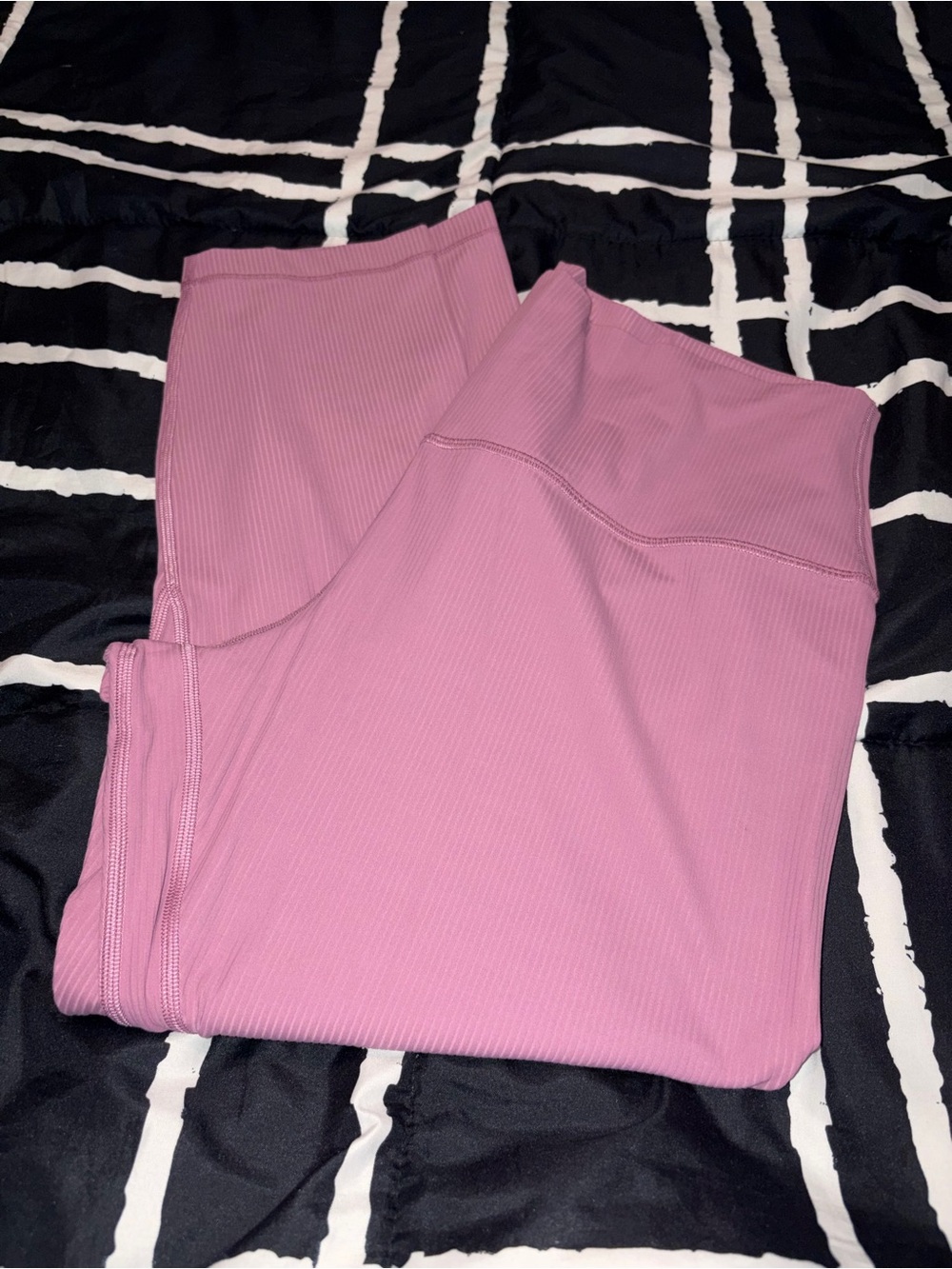 NWOT Lululemon ribbed Mauve Ribbed High-Waist Leggings